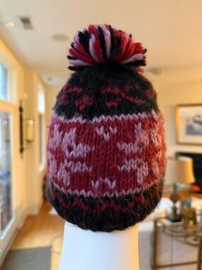 Chunky Knit Pom Beanie in Red, Pink & Black